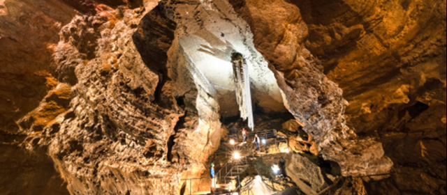 Visitez Doolin Cave